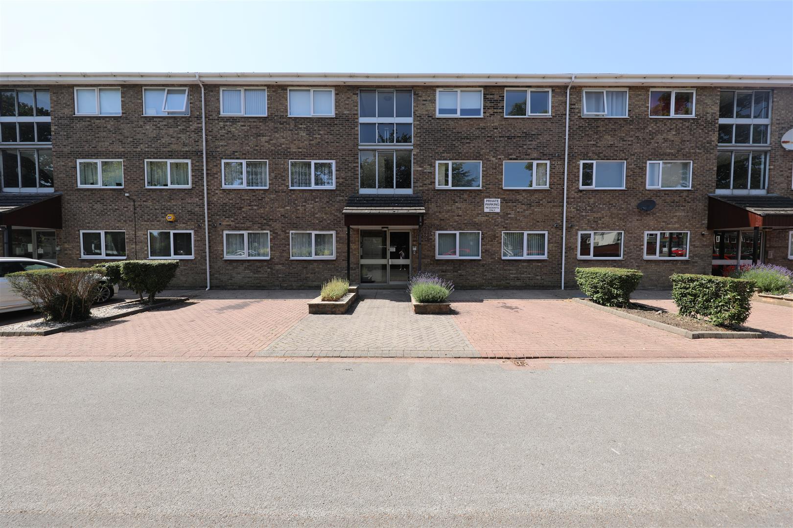 Property & Houses for Sale & Let in Hull Symonds & Greenham